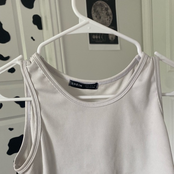 cropped tank top set of 4 - Picture 3 of 6